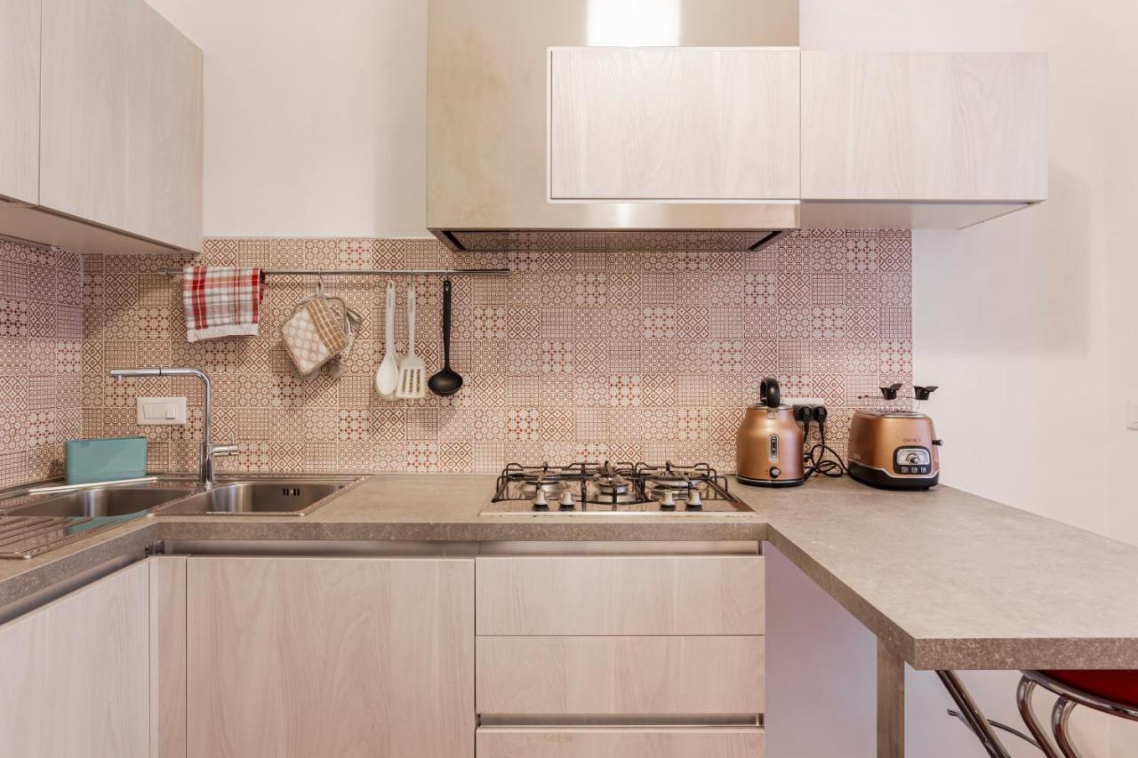 Restayled Chic Apartement- Via Ozieri Milánó Kültér fotó